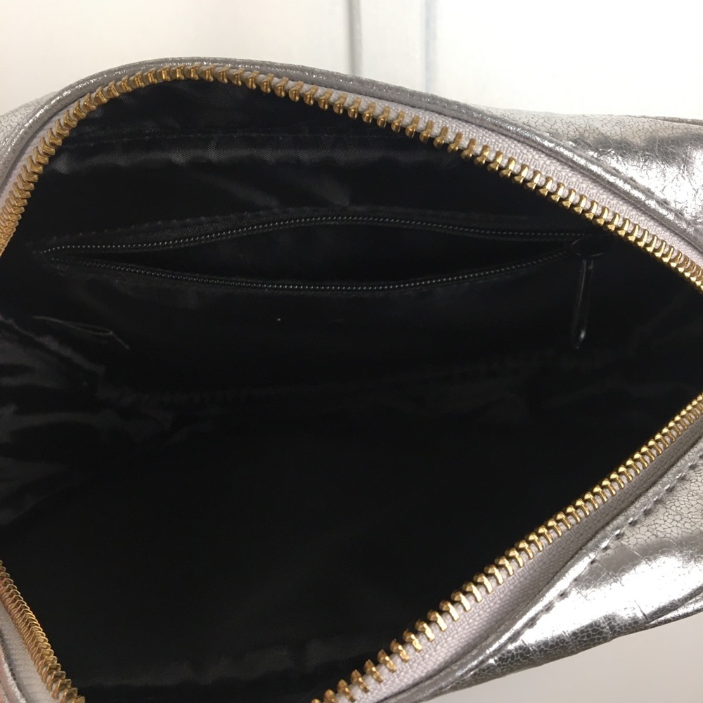 Victoria Secret Bag. - Picture 5 of 5